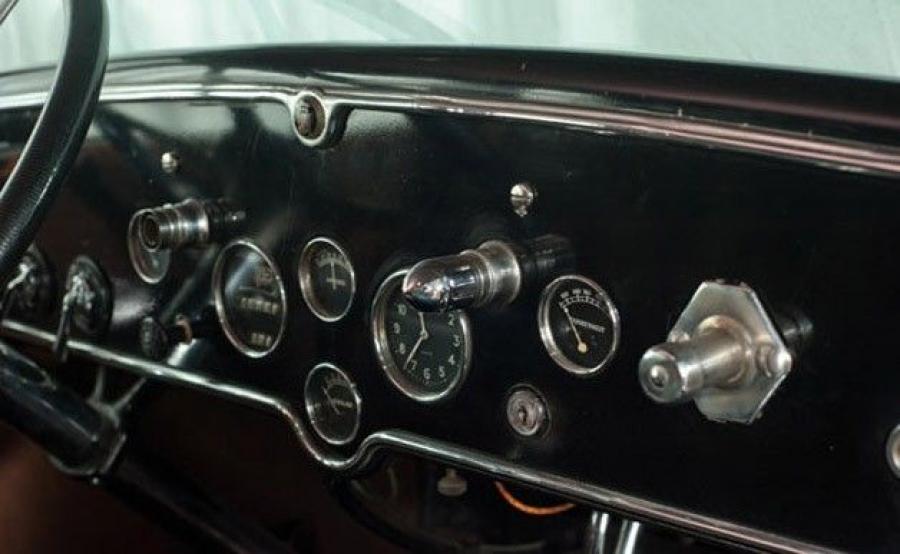  Cadillac Town Sedan V8 Al Capone Car 1928 года  (фото 32 из 54)